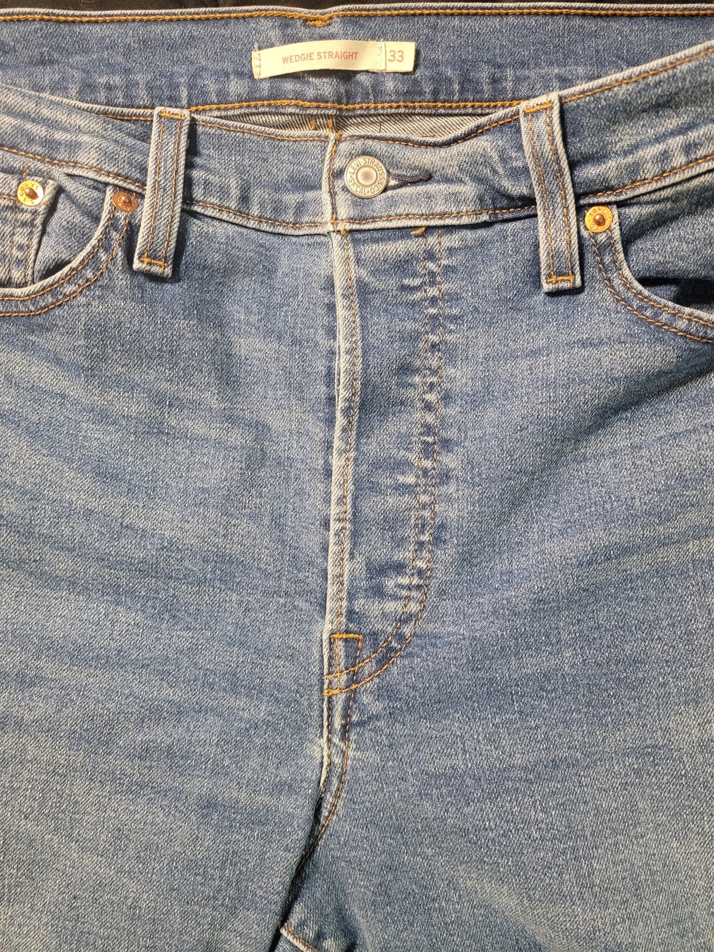 Levi's Light Blue Women's Wedgie Straight Leg Jeans